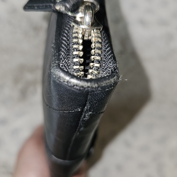 Vintage Coach Black Leather Soho Buckle Expandable Wallet. - Picture 4 of 9